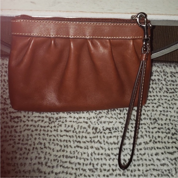 Authentic Coach Wristlet - Picture 3 of 5
